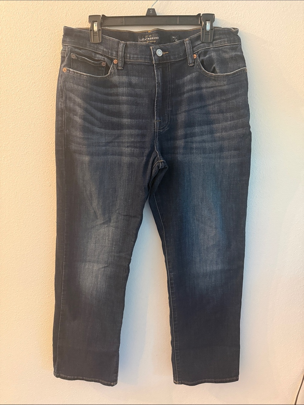 Lucky Brand Men's Faded Indigo Straight Jeans